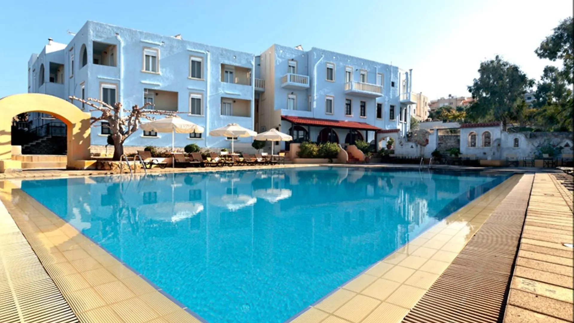 Giorgi'S Blue Apartments Kalathas Appart hôtel