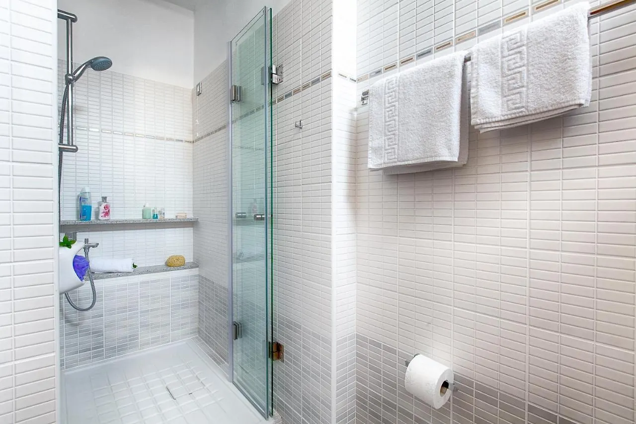 Aparthotel Giorgi'S Blue Apartments Kalathas